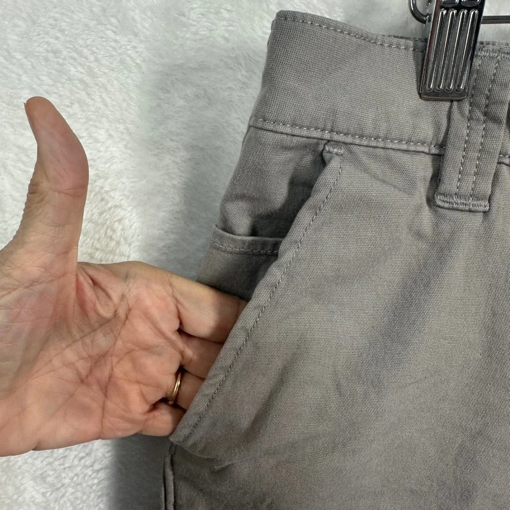 Carhartt Shorts Mens 32 Gray Canvas Workwear Rugged Casual Outdoor